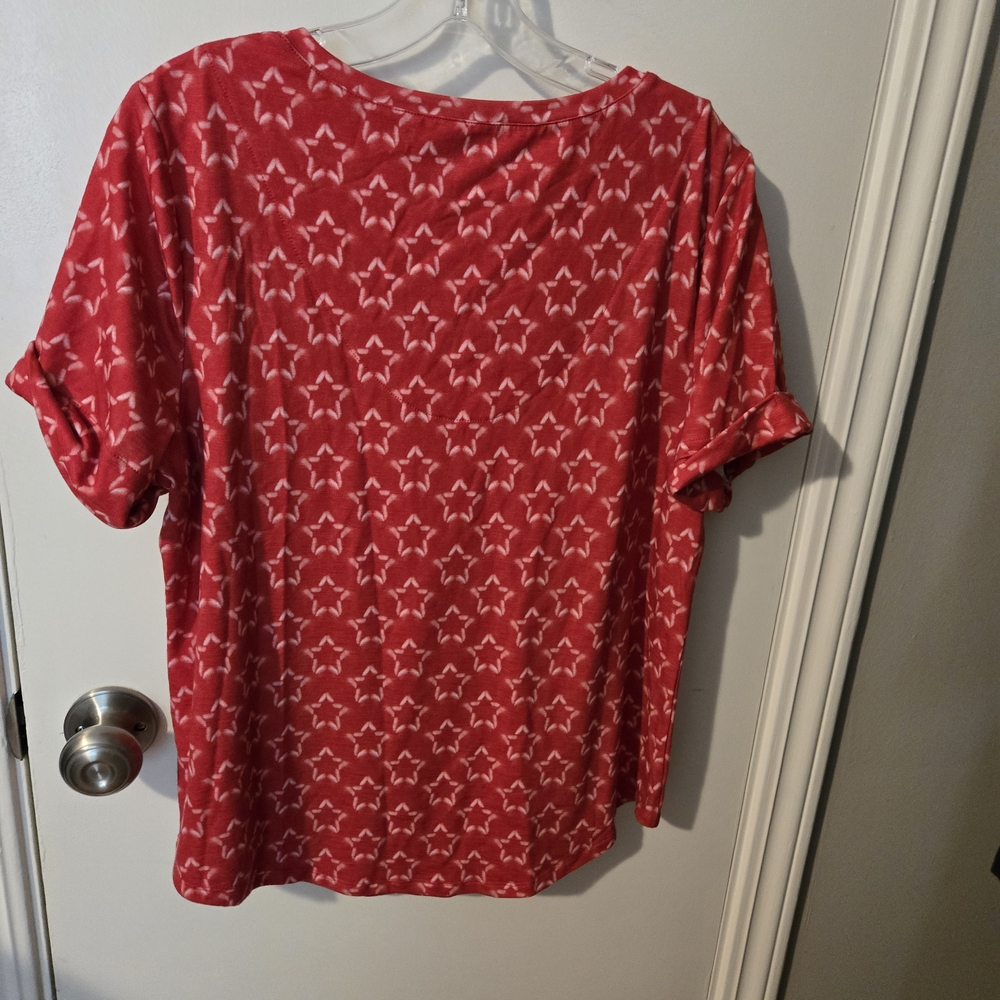 Chico's Vibrant Red Star Zenergy Top - Picture 3 of 3
